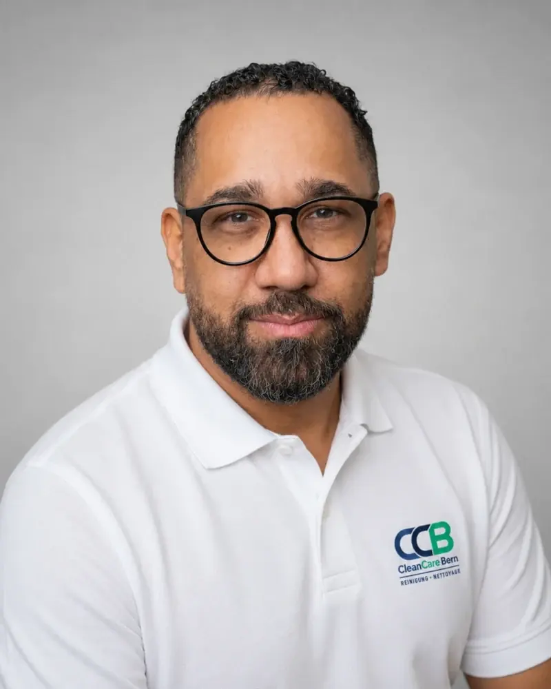 Portrait de Jeorge Encarnacion, CCB CleanCare